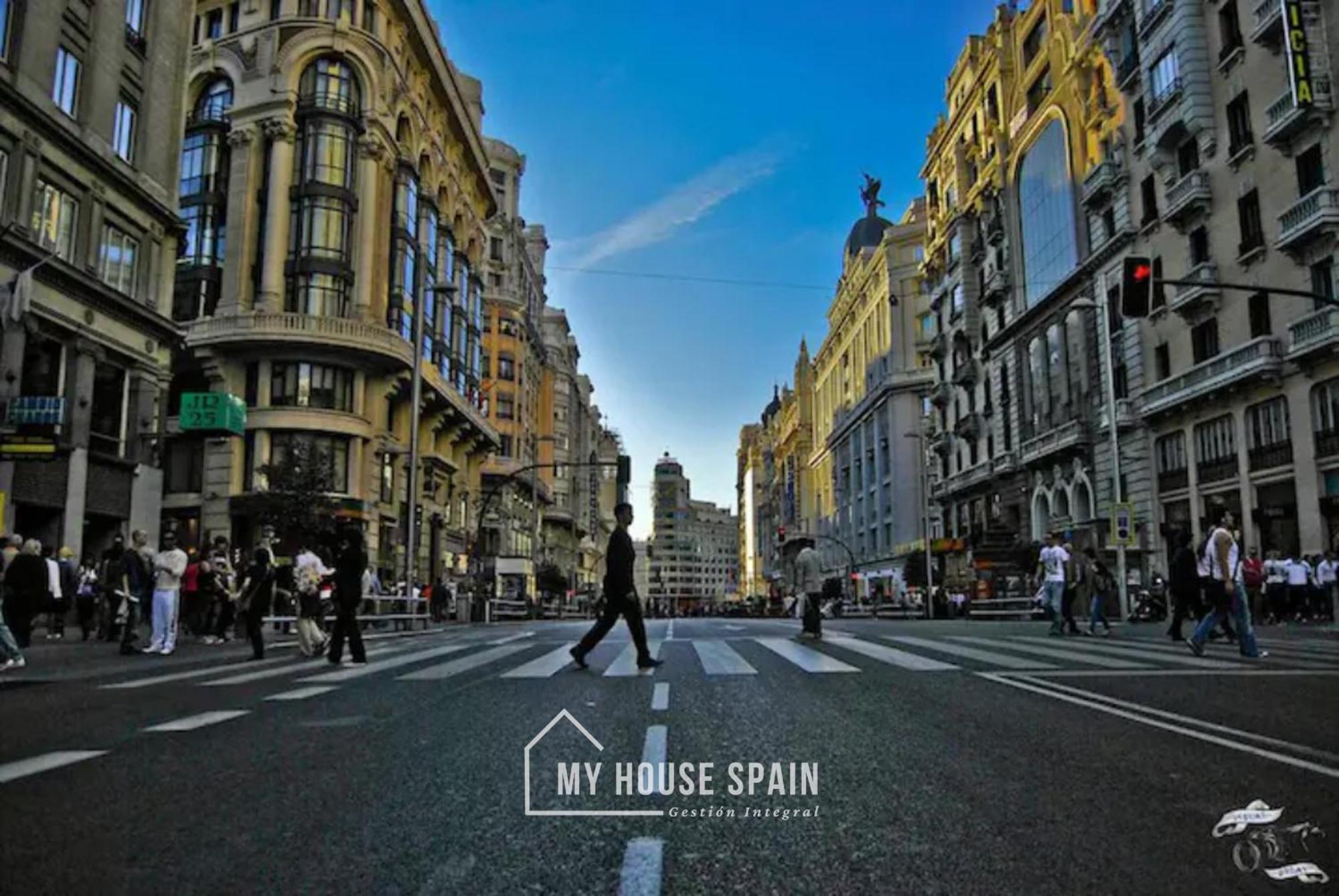 Myhousespain - Modern Penthouse Close To Gran Via - Big Terrace Madrid Eksteriør bilde